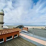 Sonnendeck, direkt am Leuchtturm