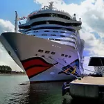 Sonnendeck, direkt am Leuchtturm