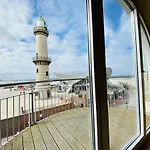 Sonnendeck, Direkt Am Leuchtturm Apartment *